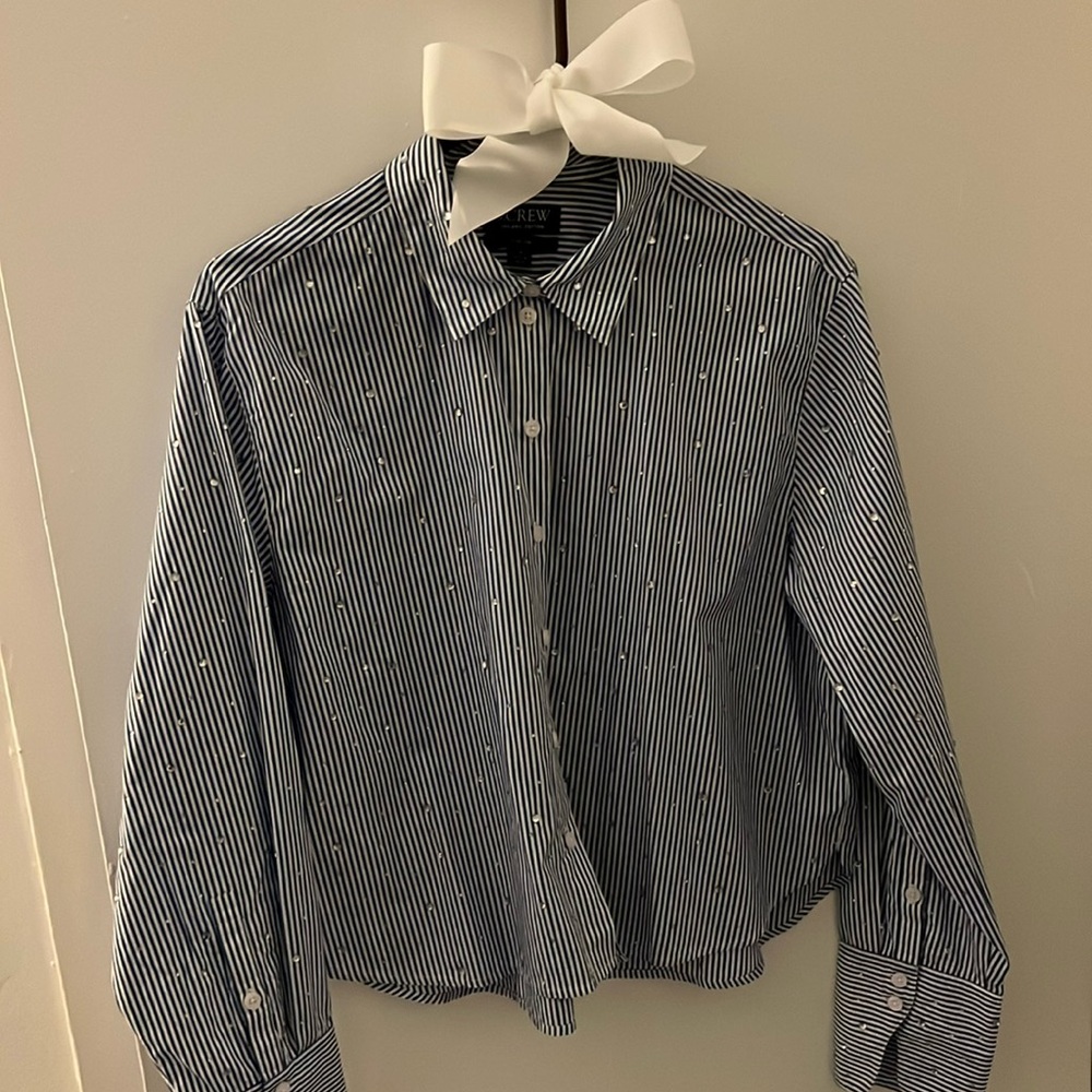 J . Crew  Organic Cotton poplin GARÇON shirt with crystals